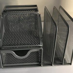 Mesh desktop organizer